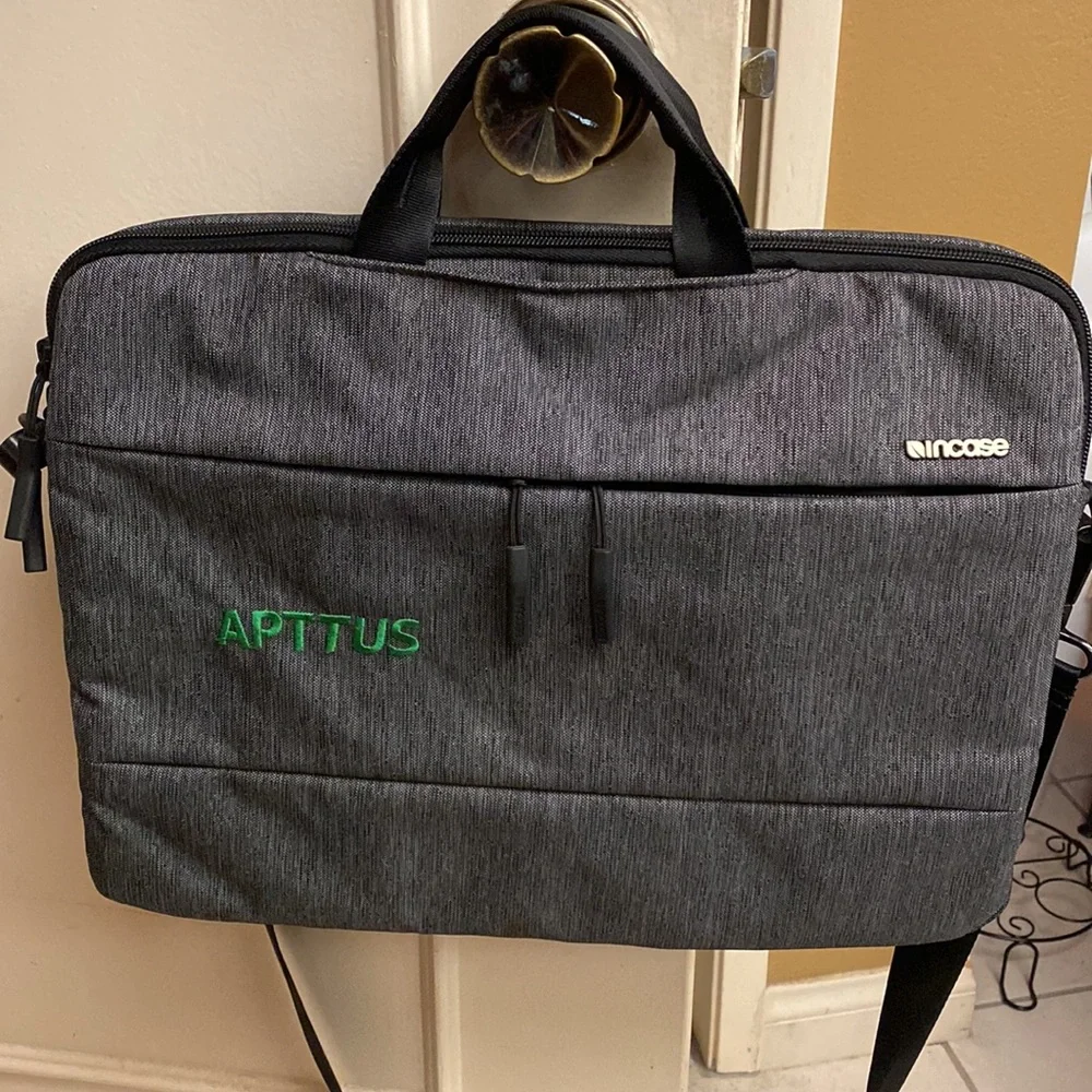 Incas Apttus Brand New Lop-Top Bag size 15x11x2.5